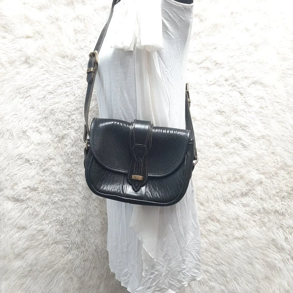 Vintage Bag by Calder of Canada Black Pebbled Leather Shoulder Bag w/ Solid Bras - Picture 1 of 11